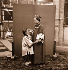 China: a Manchu lady with a child, Beijing, 1869. Creator: John Thomson.