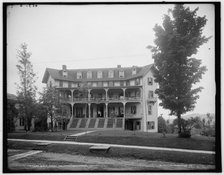 Gray Court Inn, Stamford, Catskill Mountains, N.Y., (1902?). Creator: Unknown.