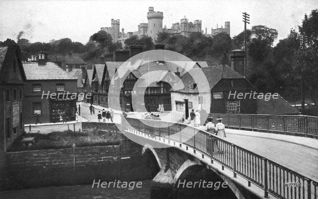 Arundel Castle and bridge, Arundel, West Sussex, c1900s-c1920s. Artist: Unknown