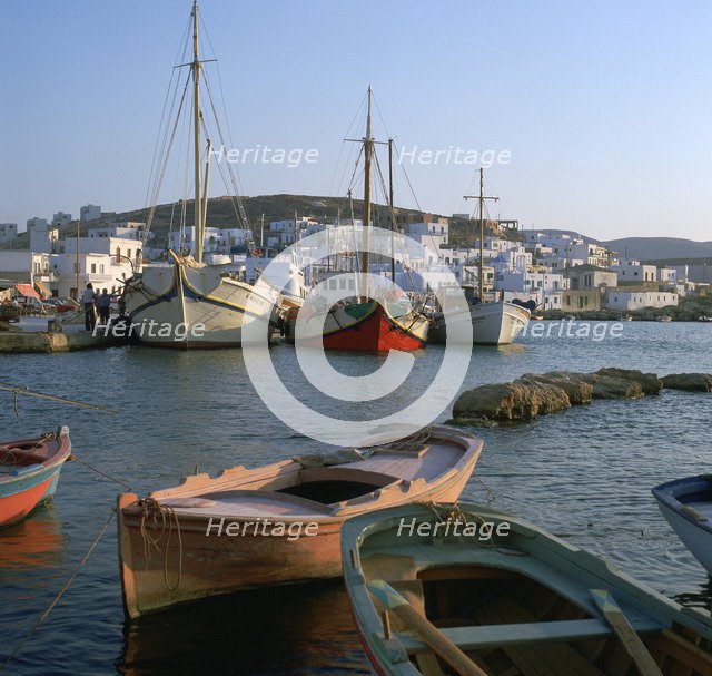 Noussa harbour in the evening