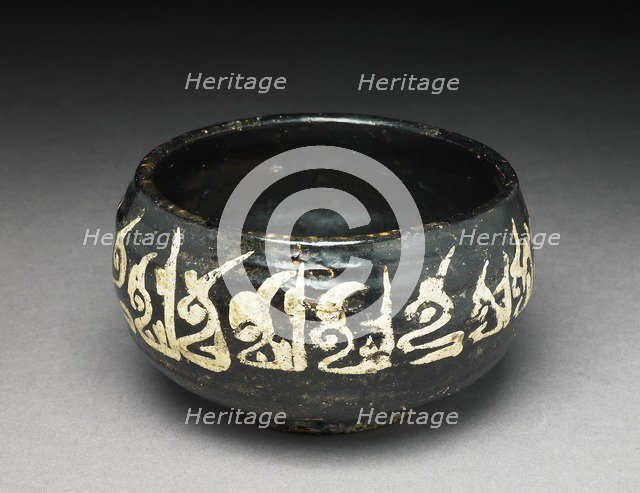 Bowl with epigraphic decoration, 10th century. Artist: Unknown.