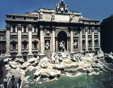 Fontana di Trevi (1732 - 1762), architectural project by Nicola Salvi with sculptures by Pietro B…