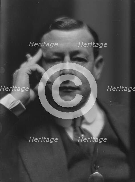 Chambers, Haddan, Mr., portrait photograph, 1913. Creator: Arnold Genthe.