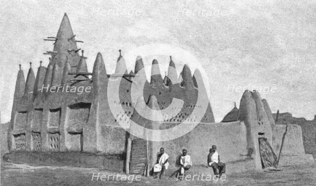 ''Mosquee de Leo; L'Ouest Africain', 1914. Creator: L Marc.