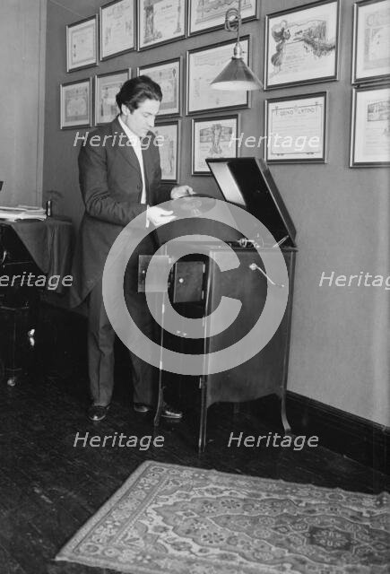 Alfredo Salmaggi, between c1915 and c1920. Creator: Bain News Service.