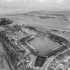 Fish Dock and Wyre Dock, Fleetwood, Lancashire, from the south-west, 1949. Artist: Aerofilms.