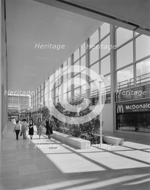 The Shopping Centre, Silbury Boulevard, Milton Keynes, Buckinghamshire, 01/07/1979. Creator: John Laing plc.