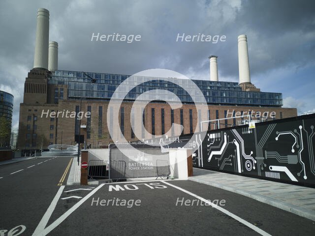 Around Battersea Power Station, London, UK, Oct 2021. Creator: Ethel Davies.