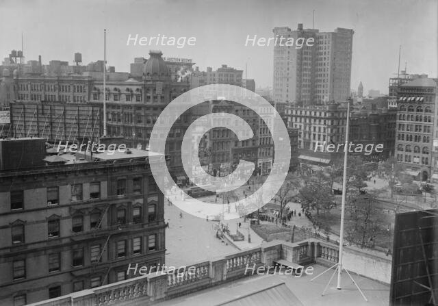 Union Sq., N.Y., between c1910 and c1915. Creator: Bain News Service.
