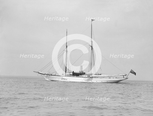 Steam yacht, 1913. Creator: Kirk & Sons of Cowes.