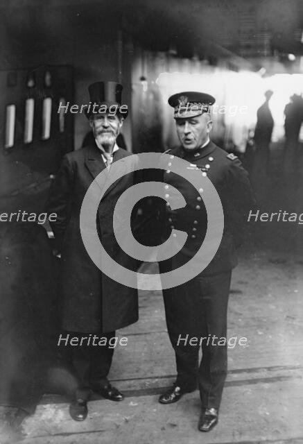 Earl Aberdeen & Gen. Wood, between c1915 and c1920. Creator: Bain News Service.
