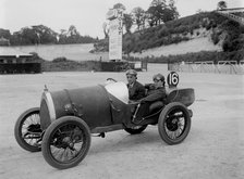 Bugatti Brescia of Leon Cushman, JCC 200 Mile Race, Brooklands, 1922. Artist: Bill Brunell.