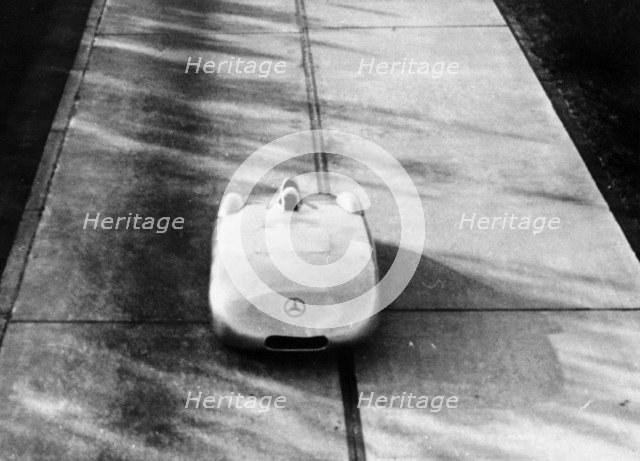 Mercedes-Benz Streamliner car, 1938. Artist: Unknown