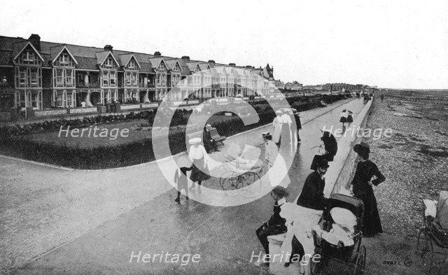 New Parade, East Worthing, West Sussex, early 20th century. Artist: Unknown
