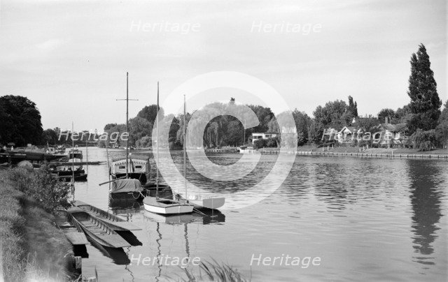 Boats on the Thames, Wraysbury, Berkshire, c1945-c1965. Artist: SW Rawlings