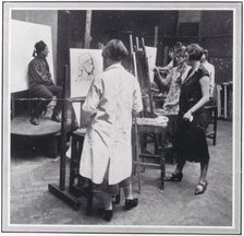 Photo from 'The Sphere' of RA students painting an Italian subject in the Women's Life..., c1925. Creator: Unknown.