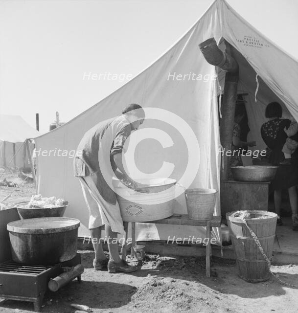 Pea picker camp, Calipatria, Imperial Valley, California, 1939. Creator: Dorothea Lange.