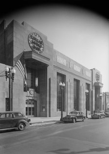 Dollar Savings Bank, Grand Concourse, New York, 1946. Creator: Gottscho-Schleisner, Inc.