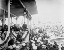 Reviewing stand at the Columbus Fountain dedication ceremony, Union Station, Washington...June 1912. Creator: Bain News Service.