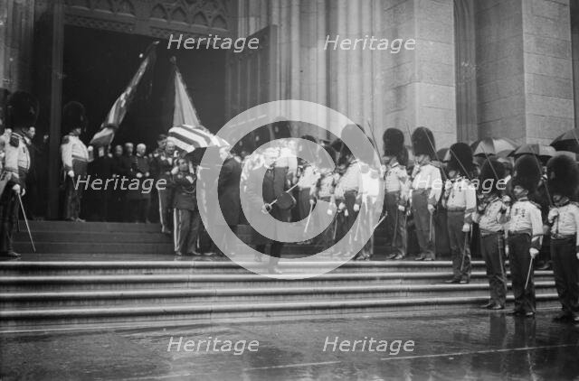 Sickles coffin carried from Cathedral, 1914. Creator: Bain News Service.