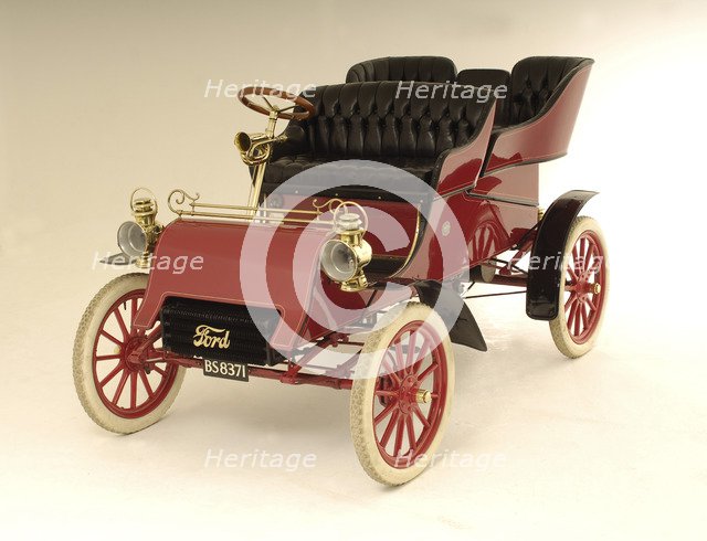 1903 Ford Model A Artist: Unknown.