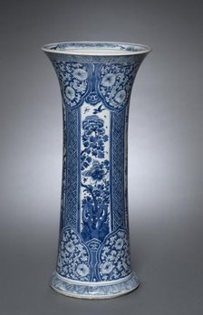 Vase, Qing dynasty (1644-1912), Kangxi reign (1661-1722). Creator: Unknown.