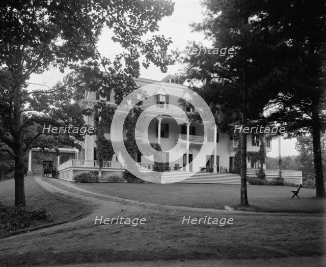 Rogers Rock Hotel, Lake George, N.Y., between 1900 and 1905. Creator: Unknown.