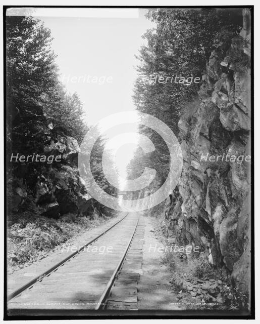 In summit cut, Green Mountains, between 1900 and 1906. Creator: Unknown.