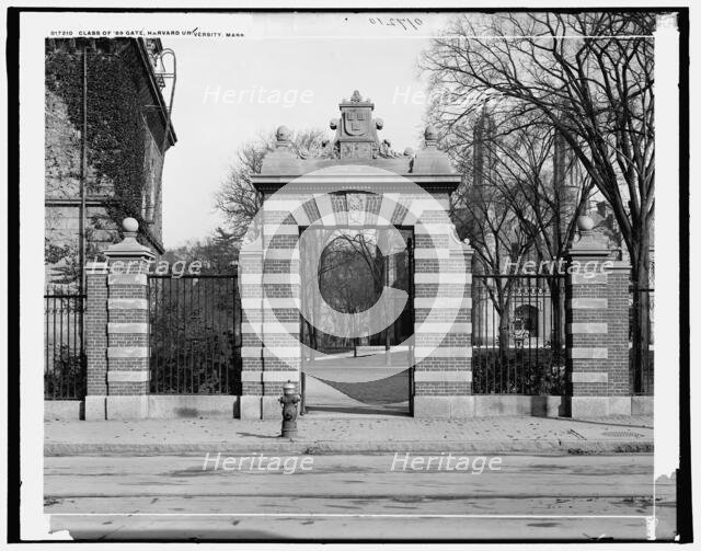 Class of '89 Gate, Harvard University, Mass., between 1900 and 1906. Creator: Unknown.