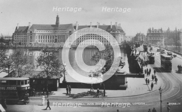 'New County Hall and Boadicea Monument, London', c1925 Artist: Unknown.