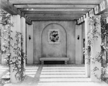 "Mi Suen~o," Herbert Coppell house, 1245 South Grand Avenue, Pasadena, California, 1917. Creator: Frances Benjamin Johnston.