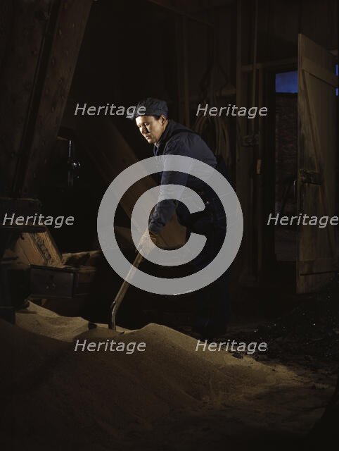 Chicago and North Western R.R., Mrs. Thelma Cuvage, working in the sand house...Clinton, Iowa, 1943. Creator: Jack Delano.