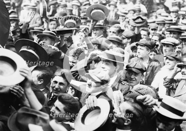 Crowd - Union Sq., between c1910 and c1915. Creator: Bain News Service.