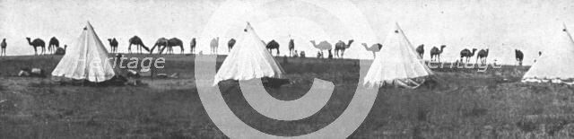''La Turquie Succombe; Le camel corps de l'armee britannique de Palestine; un camp dans..., 1918. Creator: Unknown.