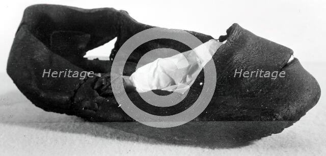 Shoe, England, 16th century. Creator: Unknown.