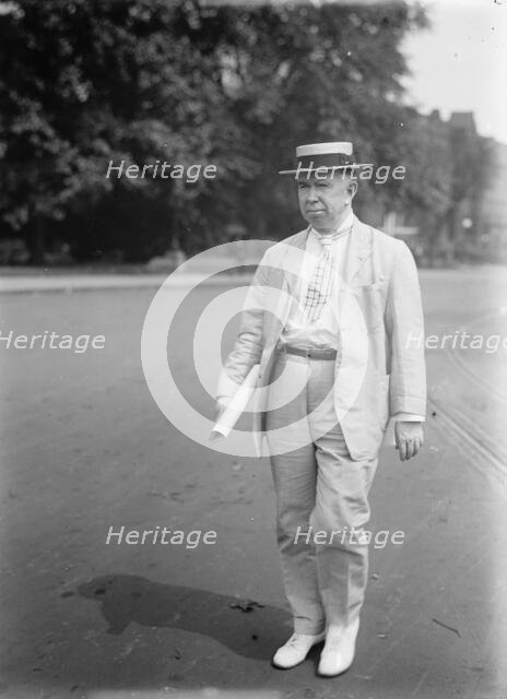 Murphy, J.P., Postmaster of The Senate, 1914. Creator: Harris & Ewing.