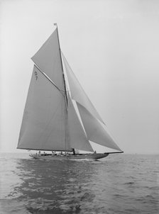 The 15 Metre 'Istria' sailing close-hauled, 1913.  Creator: Kirk & Sons of Cowes.