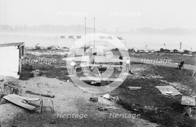 Meckler-Allen Aeroplane, between c1910 and c1915. Creator: Bain News Service.