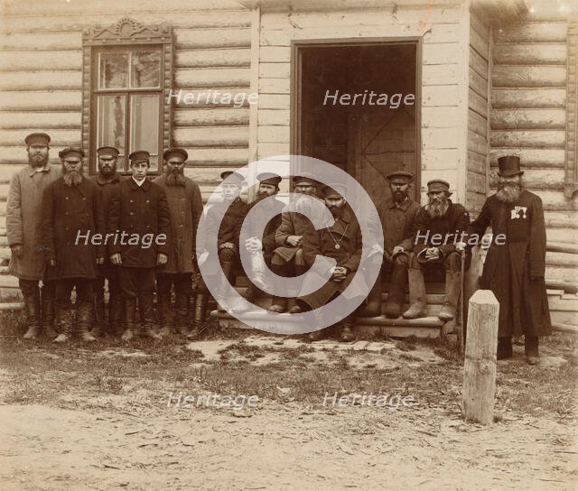 Group of peasants from Korobovo, 1910. Creator: Sergey Mikhaylovich Prokudin-Gorsky.