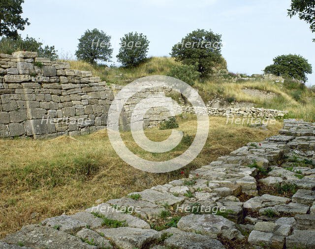 Troy II stratum, Troy, Turkey, Bronze age,  2500-2300 BC (2000). Creator: Unknown.