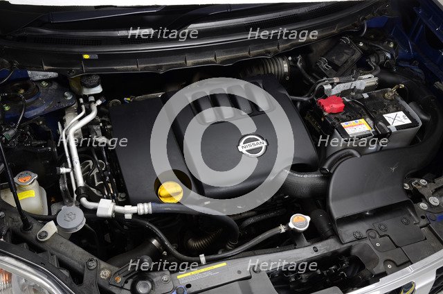 2009 Nissan X-Trail Artist: Unknown.