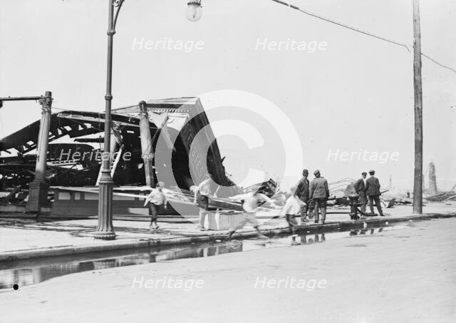 Fire at Coney Island, 1911. Creator: Bain News Service.
