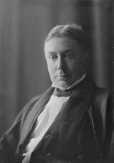 Mr. A. Edward Newton, portrait photograph, 1918 May 15. Creator: Arnold Genthe.
