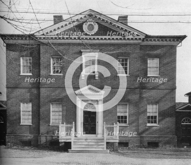 Central pavilion, street front of Harwood House, Annapolis, Maryland, 1922. Artist: Unknown.