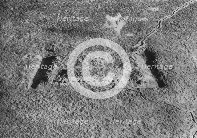 'Le Fort de Vaux, repris le 2 novembre; vue oblique, en aeroplane et a faible hauteur..., 1916. Creator: Unknown.
