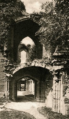 Entrance to the banqueting hall, Kenilworth Castle, Warwickshire, early 20th century. Artist: Unknown