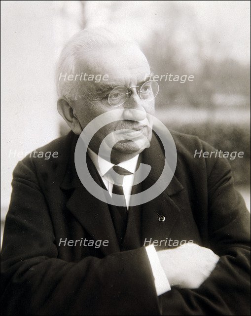 Louis Lumière (1864-1948), French chemist, inventor of cinema together with his brother Auguste.