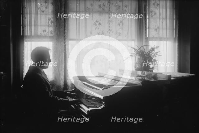 La Forge, between c1915 and c1920. Creator: Bain News Service.