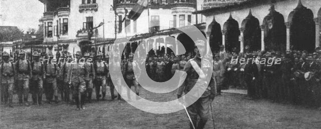 'L'Heure de la Roumanie; Le prince royal Carol, l'aine des six enfants des souverains de Roumanie... Creator: Unknown.