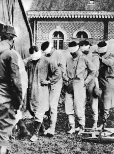 American prisoners of war, victims of German gas attacks, World War I, 1918. Artist: Unknown